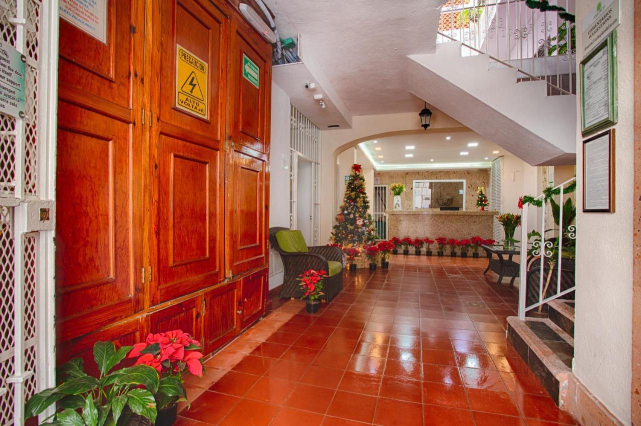Suites Plaza Del Rio - Family Hotel Malecon Centro Puerto Vallarta Exterior foto